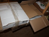 Plastic zakken in diverse maten en uitvoeringen waaronder kledinghoezen in zeven dozen. - afbeelding 3 van  5