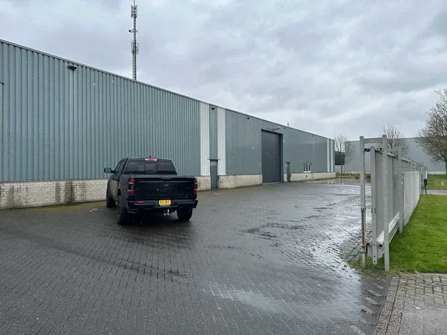 Plat dak staalconstructie 30x67 mtr (2010m2) - afbeelding 5 van  84