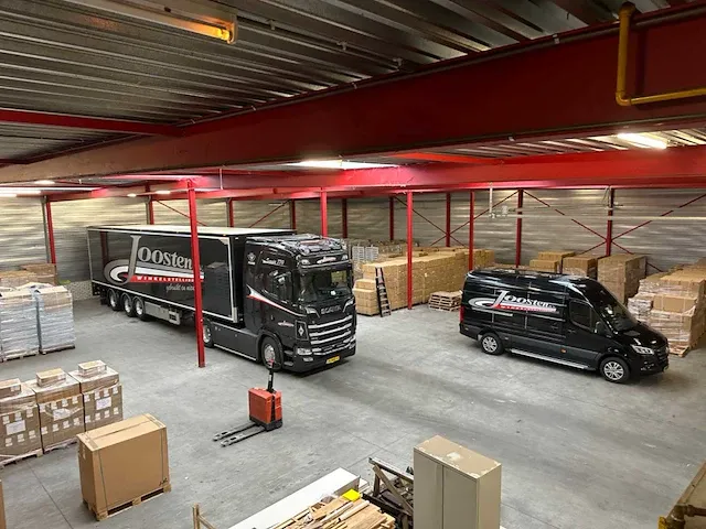Plat dak staalconstructie 30x67 mtr (2010m2) - afbeelding 13 van  84