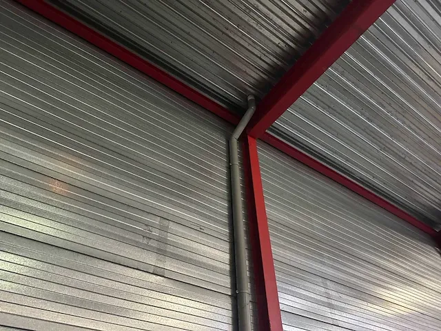 Plat dak staalconstructie 30x67 mtr (2010m2) - afbeelding 31 van  84