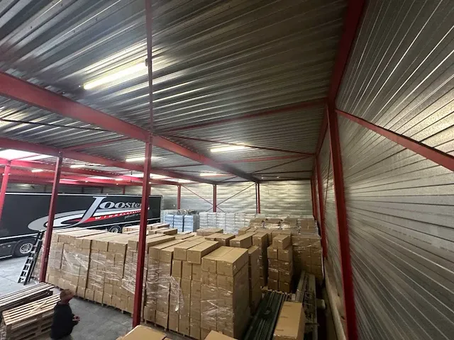 Plat dak staalconstructie 30x67 mtr (2010m2) - afbeelding 32 van  84