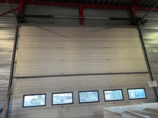Plat dak staalconstructie 30x67 mtr (2010m2) - afbeelding 35 van  84