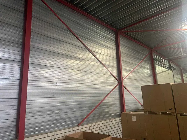 Plat dak staalconstructie 30x67 mtr (2010m2) - afbeelding 49 van  84
