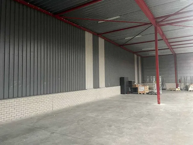 Plat dak staalconstructie 30x67 mtr (2010m2) - afbeelding 51 van  84