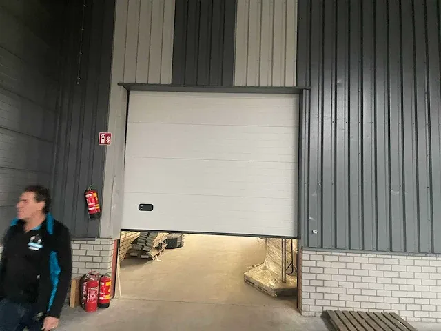 Plat dak staalconstructie 30x67 mtr (2010m2) - afbeelding 64 van  84