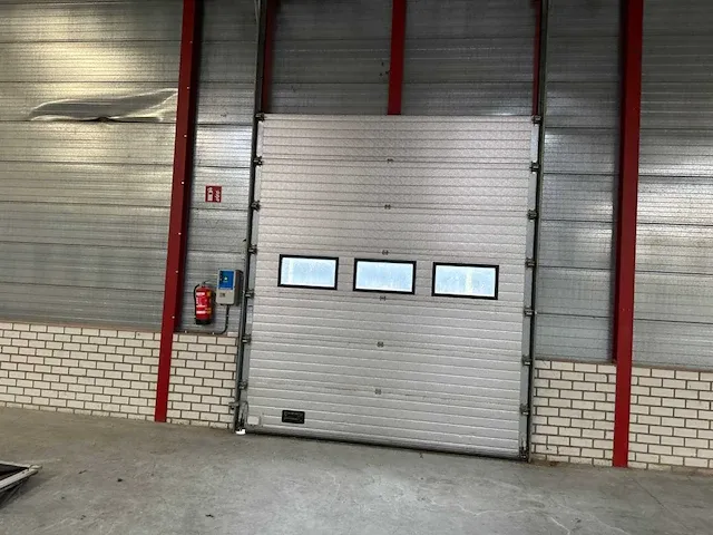 Plat dak staalconstructie 30x67 mtr (2010m2) - afbeelding 66 van  84