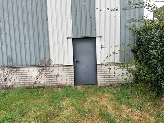 Plat dak staalconstructie 30x67 mtr (2010m2) - afbeelding 74 van  84