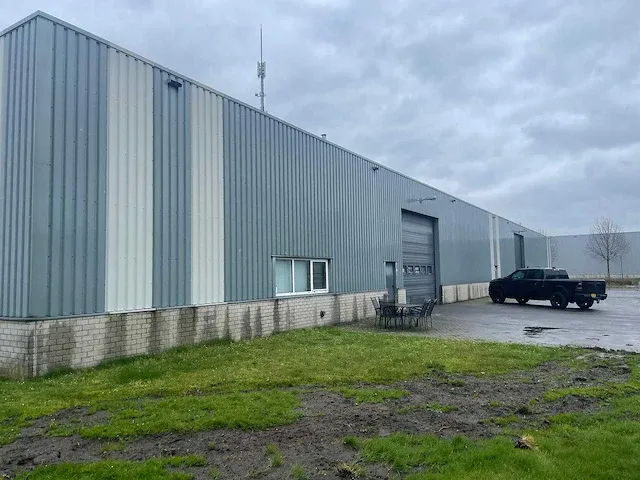 Plat dak staalconstructie 30x67 mtr (2010m2) - afbeelding 67 van  84