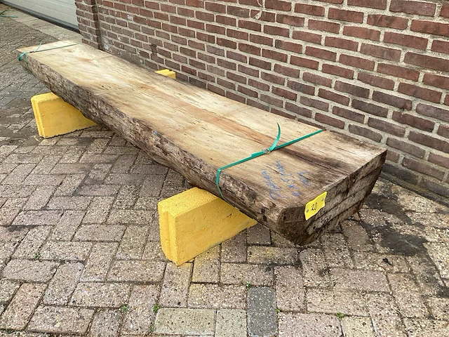 Plataan - 2019 gezaagd 220 x 570 x 2460 mm - schaaldeel (4x) - afbeelding 1 van  6