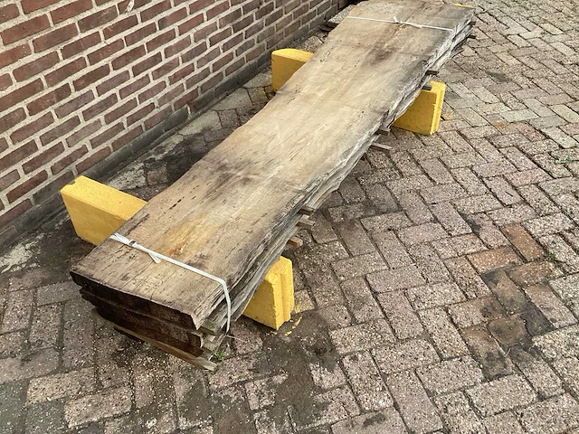Plataan - 2019 gezaagd 240 x 600 x 2420 mm - schaaldeel (4x) - afbeelding 3 van  6