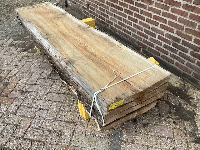 Plataan - 2019 gezaagd 300 x 580 x 2340 mm - schaaldeel (4x) - afbeelding 1 van  6