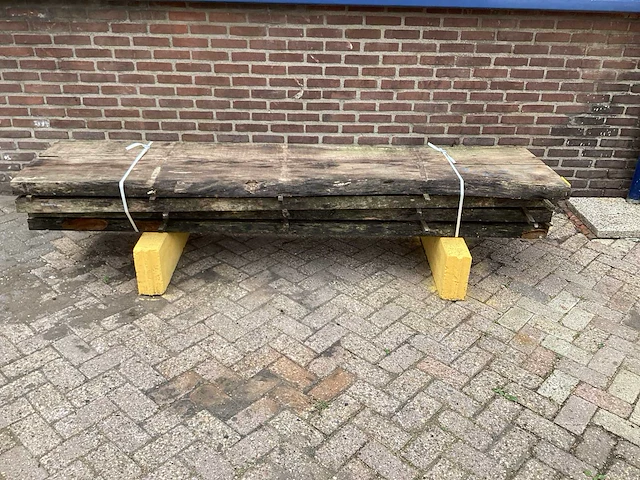 Plataan - 2019 gezaagd 330 x 590 x 2550 mm - schaaldeel (8x) - afbeelding 2 van  6