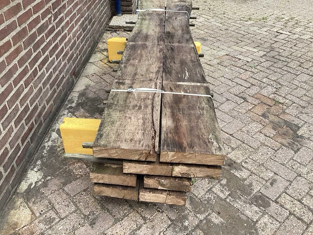 Plataan - 2019 gezaagd 330 x 590 x 2550 mm - schaaldeel (8x) - afbeelding 4 van  6