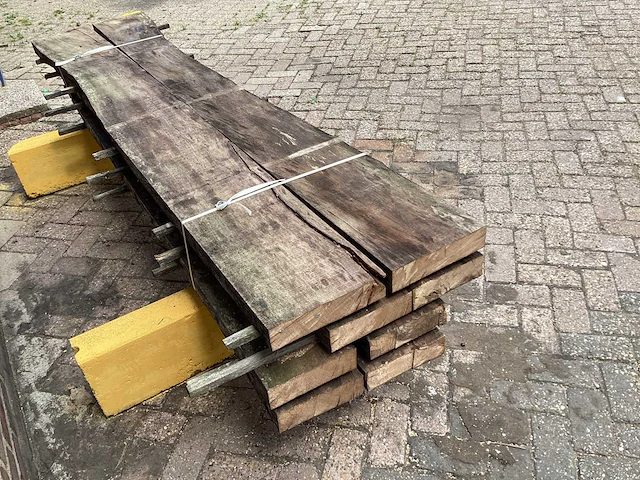 Plataan - 2019 gezaagd 330 x 590 x 2550 mm - schaaldeel (8x) - afbeelding 5 van  6