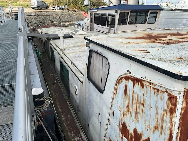 Platbodem casco woonschip - afbeelding 14 van  19