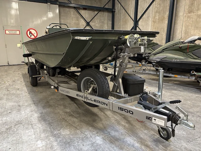 Platbodem op trailer, aluminiumjon, jon 520, groen - afbeelding 1 van  28