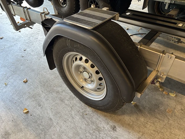 Platbodem op trailer, aluminiumjon, jon 520, groen - afbeelding 10 van  21