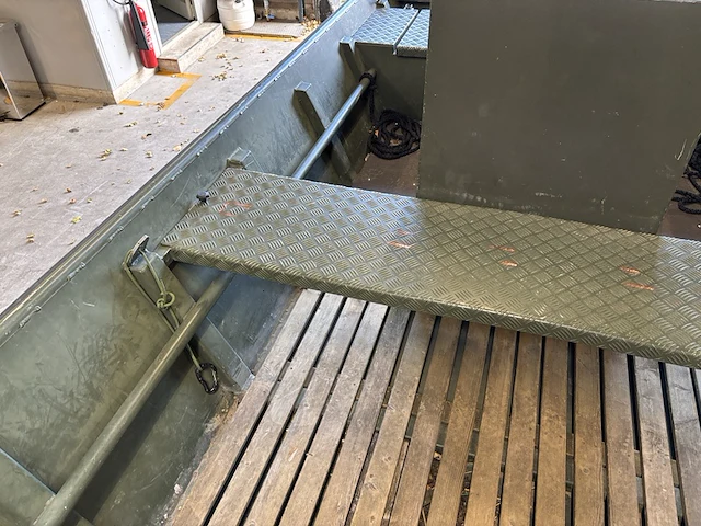 Platbodem op trailer, aluminiumjon, jon 520, groen - afbeelding 19 van  21