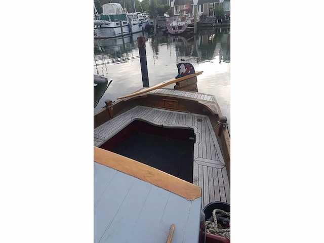 Platbodem (opknapper) | 4 cilinder mercedes-benz marine - afbeelding 17 van  17