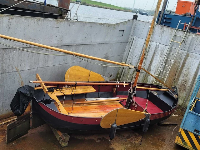 Platbodem zeilboot - afbeelding 11 van  51