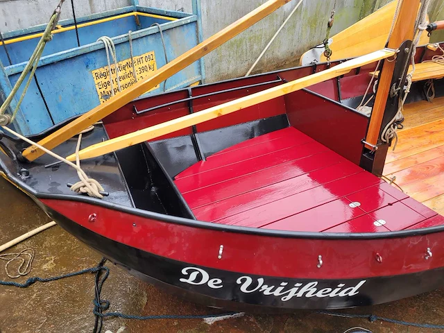 Platbodem zeilboot - afbeelding 21 van  51