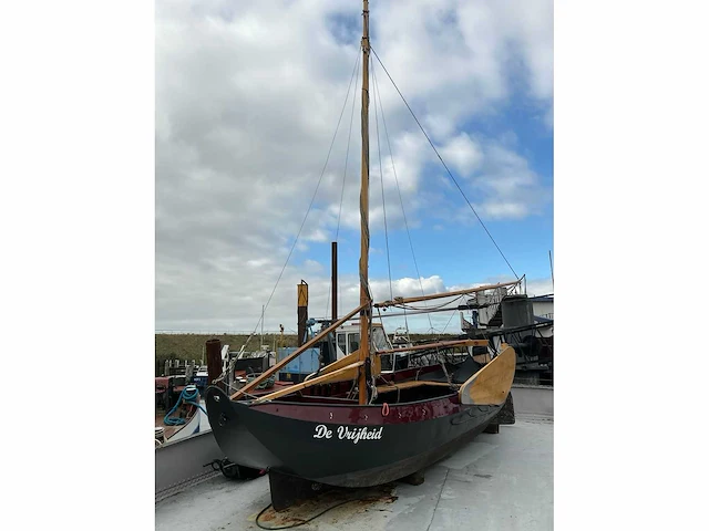Platbodem zeilboot - afbeelding 12 van  51