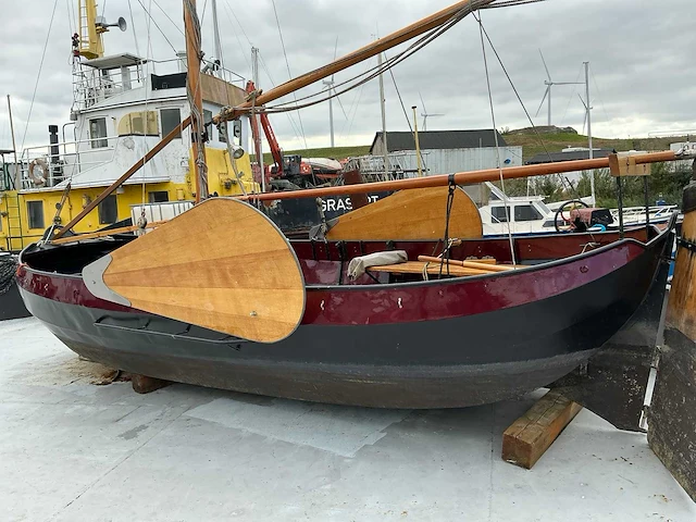 Platbodem zeilboot - afbeelding 23 van  51