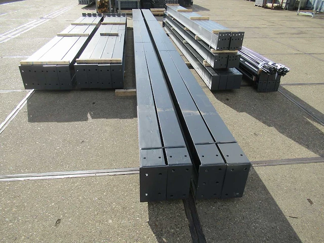 Platdak - staalconstructie 11.44 x 30.00 meter (343m2) - afbeelding 3 van  20