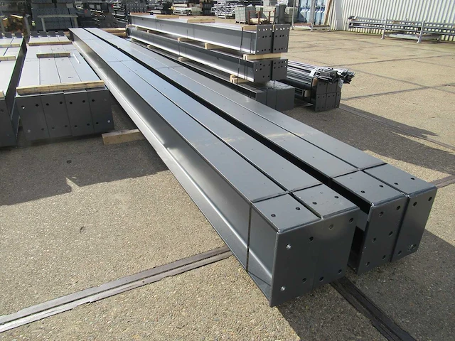 Platdak - staalconstructie 11.44 x 30.00 meter (343m2) - afbeelding 5 van  20