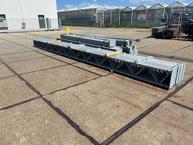 Platdak - staalconstructie 9.60 x 40.00 meter (384m2) - afbeelding 5 van  14