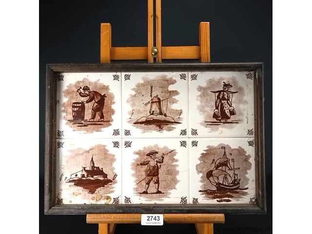 Plateau van antieke tegels - afbeelding 1 van  5