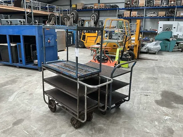 Plateauwagen (3x) - afbeelding 1 van  6