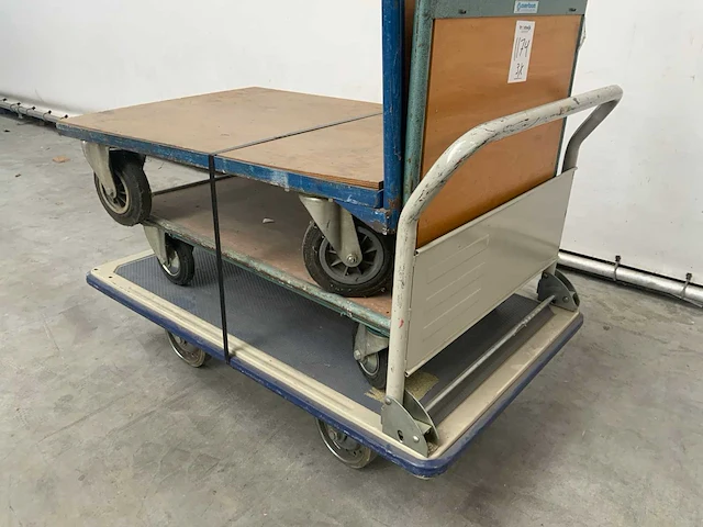 Plateauwagen (3x) - afbeelding 4 van  7