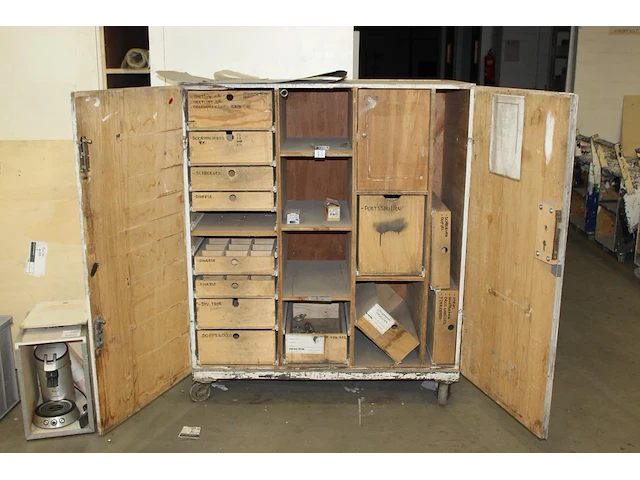 Plateauwagen 95 x 70 cm. - afbeelding 3 van  3
