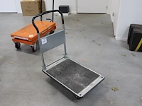 Plateauwagen inklapbaar. afmeting 74 x 48 cm. - afbeelding 1 van  2