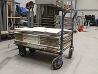Plateauwagen met plateau-afmeting 110 x 60 cm. - afbeelding 2 van  2