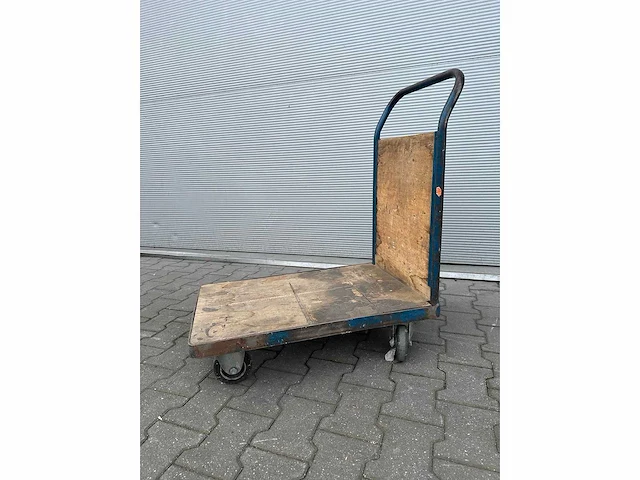Plateauwagen - afbeelding 1 van  3