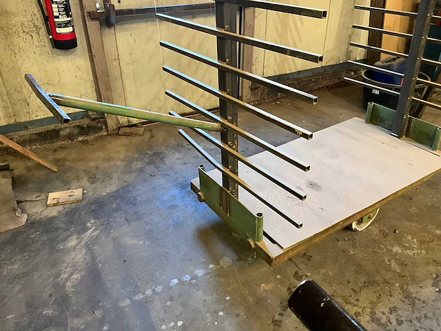 Platenkar / droogkar 145x100x180cm v.v. 11 niveaus - afbeelding 2 van  4