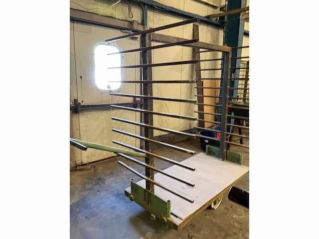 Platenkar / droogkar 145x100x180cm v.v. 11 niveaus - afbeelding 3 van  4