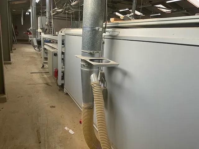 Platenopdeelzaagmachine met bewerkingsstations - afbeelding 13 van  66