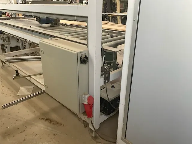 Platenopdeelzaagmachine met bewerkingsstations - afbeelding 14 van  66