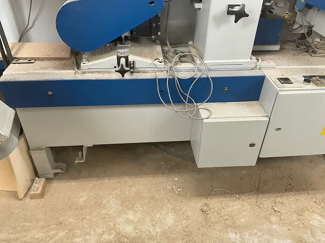 Platenopdeelzaagmachine met bewerkingsstations - afbeelding 27 van  66