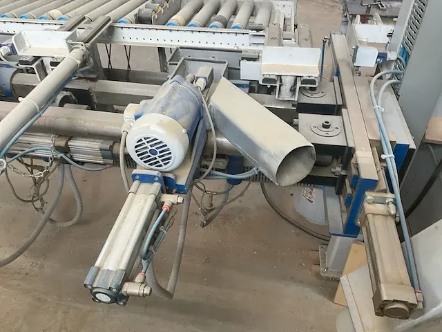 Platenopdeelzaagmachine met bewerkingsstations - afbeelding 29 van  66