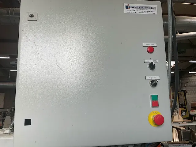 Platenopdeelzaagmachine met bewerkingsstations - afbeelding 32 van  66