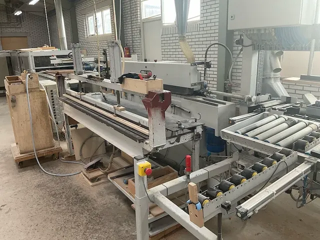Platenopdeelzaagmachine met bewerkingsstations - afbeelding 65 van  66