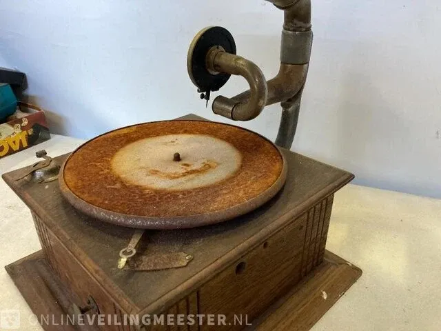 Platenspeler met hoorn - afbeelding 6 van  7