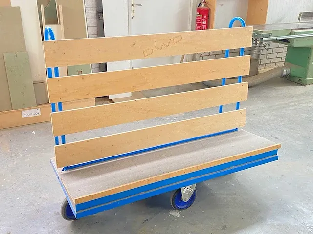 Platenwagen - afbeelding 1 van  3