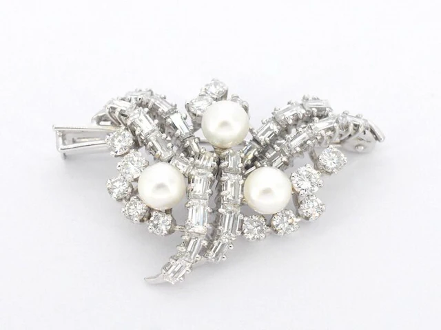 Platina broche met diamanten en parels - afbeelding 2 van  7