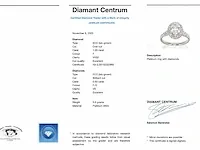 Platina entourage ring met 1.00 carat ovaal geslepen diamant en briljant diamanten - afbeelding 4 van  10