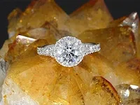 Platina entourage ring met 1.65 carat briljant diamanten - afbeelding 7 van  9